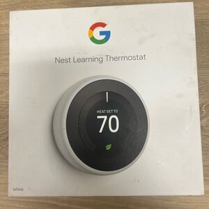 New Unused Nest Learning Thermostat - 3rd Generation Stainless Steel T3007es